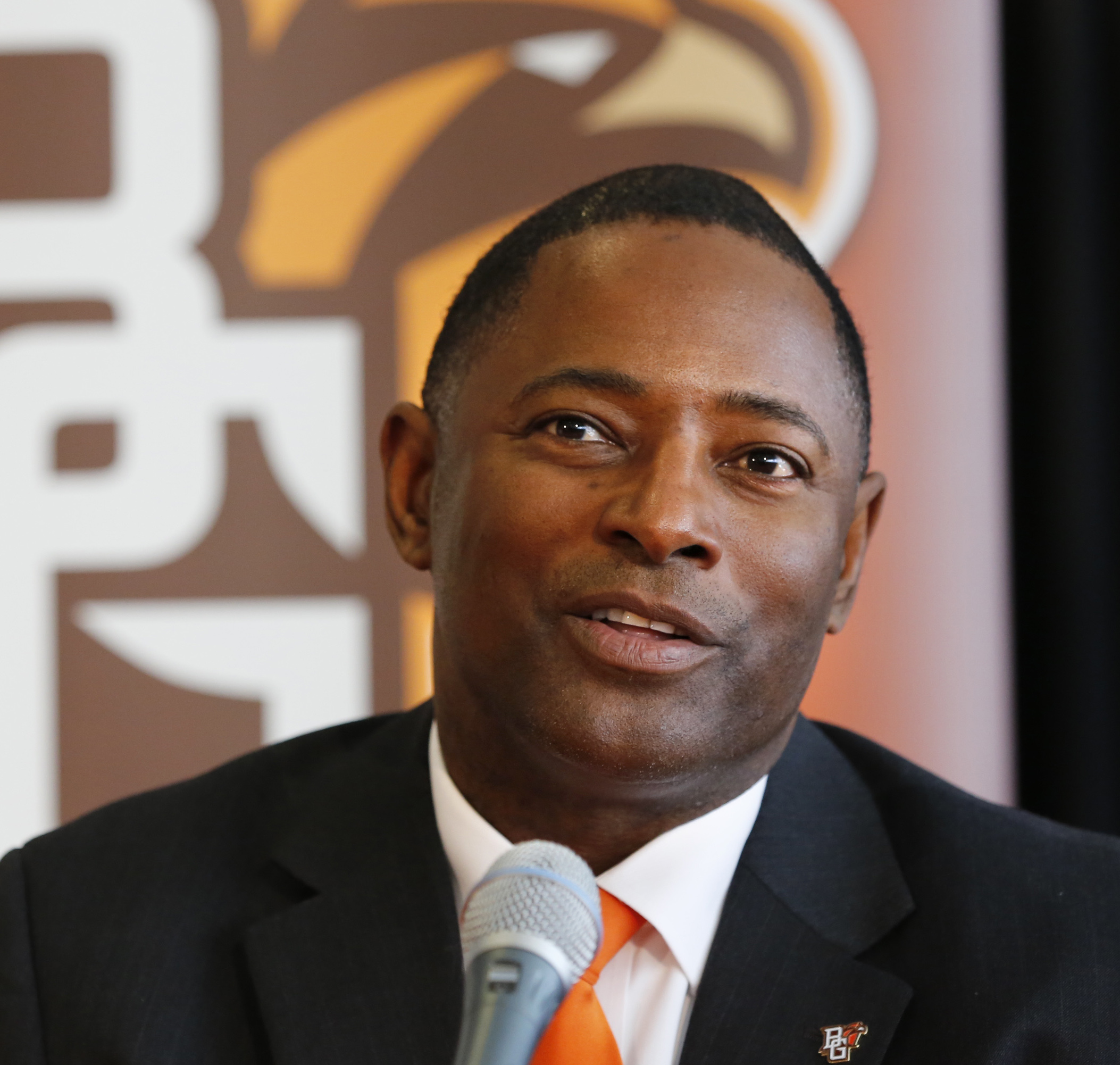 Syracuse’s Dino Babers Already Hitting The Recruiting Trails