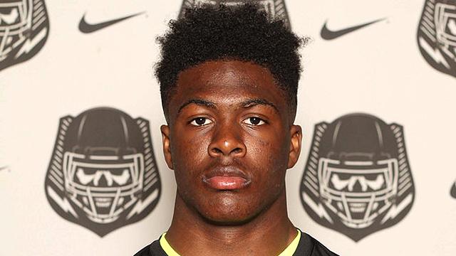 SU Is A Dream Come True For Any Offensive Player,‚Äù CJ Holmes Talks With The Fizz
