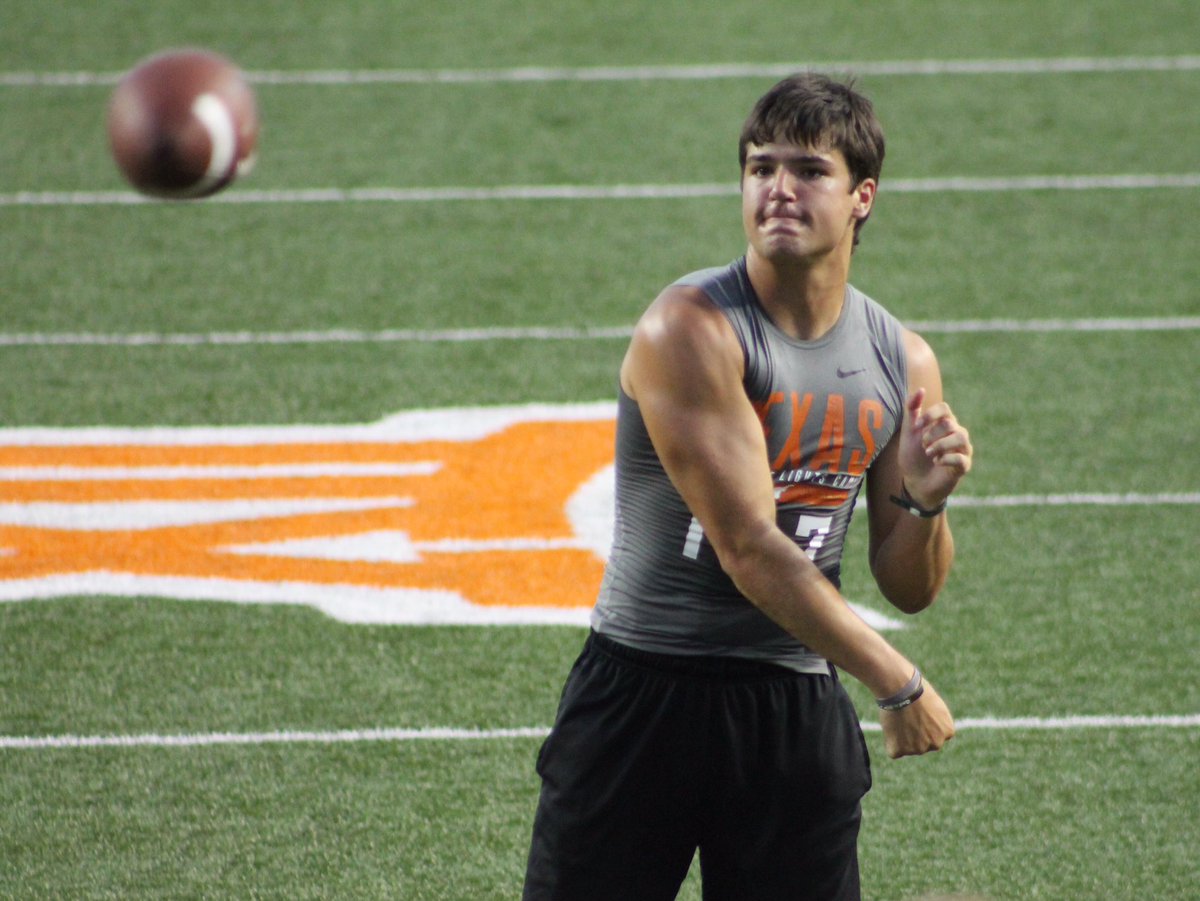 Syracuse Football Offers Two Quarterbacks And A Linebacker