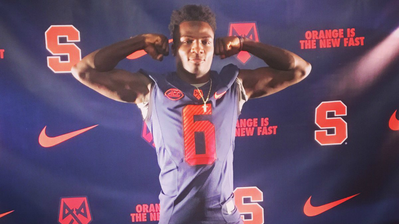 Another 2018 SU Football Commit Wants To Play Basketball