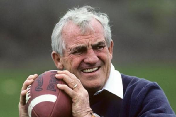 Former Syracuse Football Coach MacPherson Dies at 86