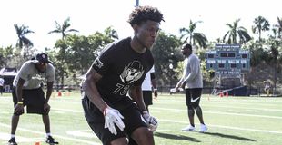 Syracuse Football Recruiting Target Announces Commitment Date