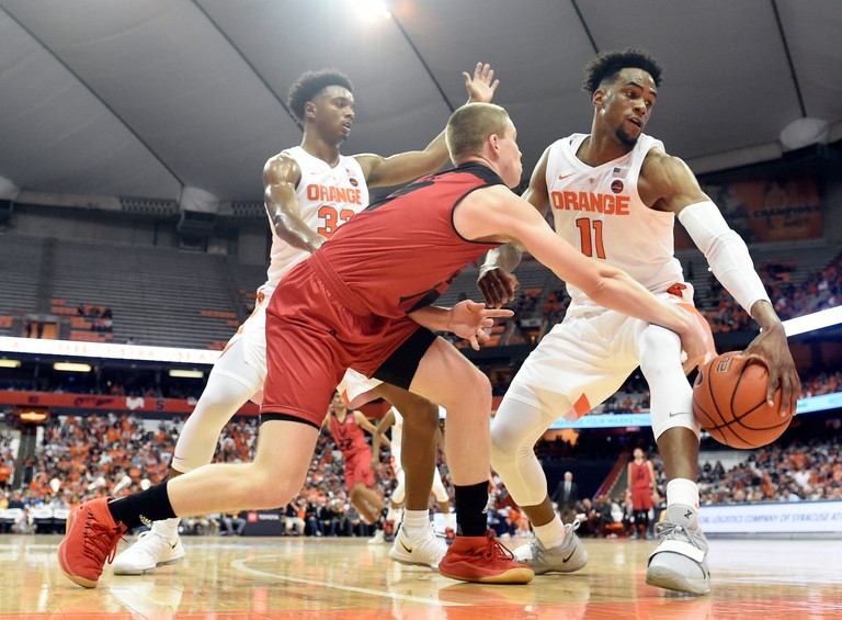 Syracuse Dominates Eastern Washington 66-34 in Season Opener