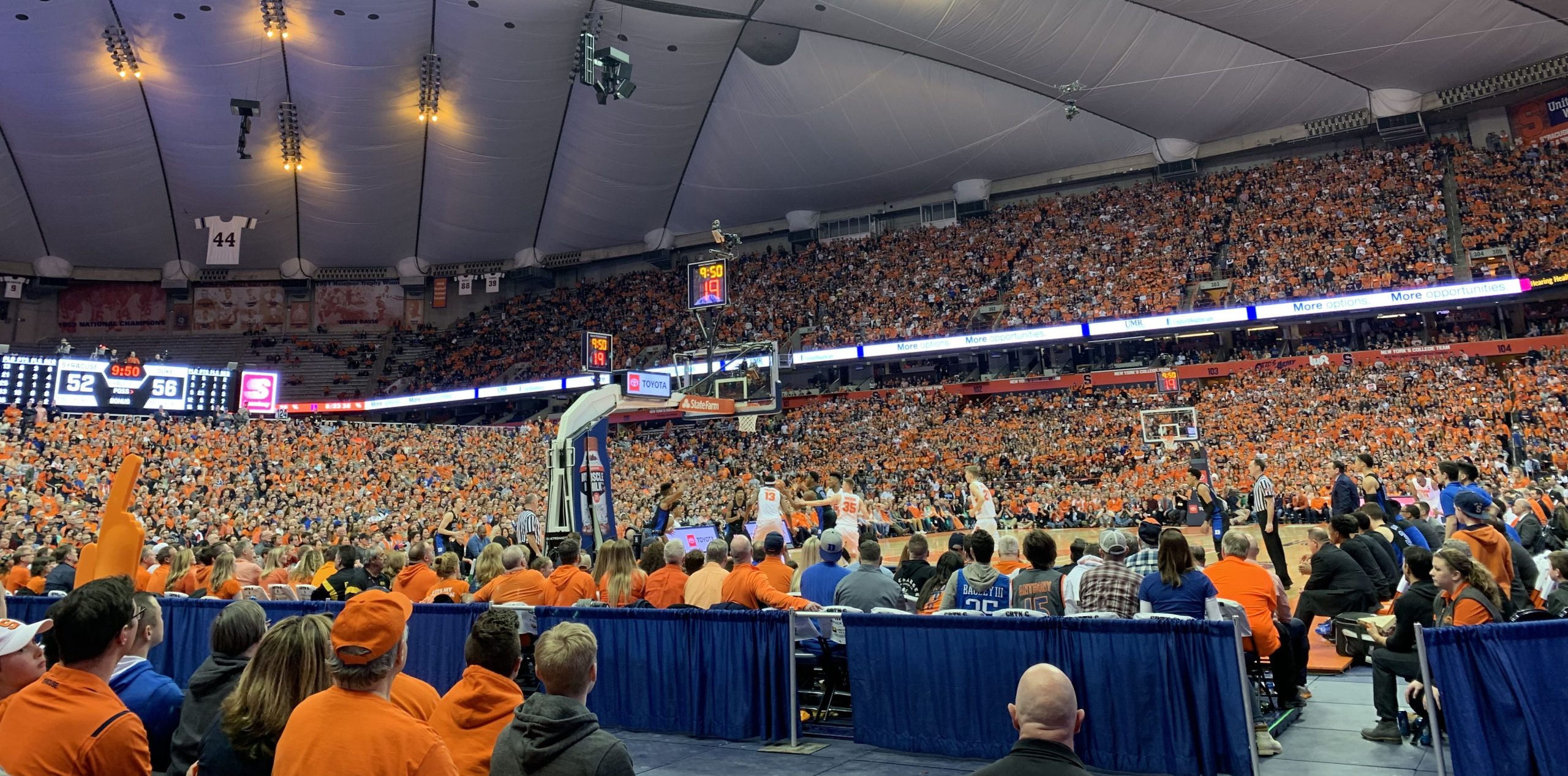 Bedeviled: Barrett’s Monster Night Silences Record-Crowd at the Dome