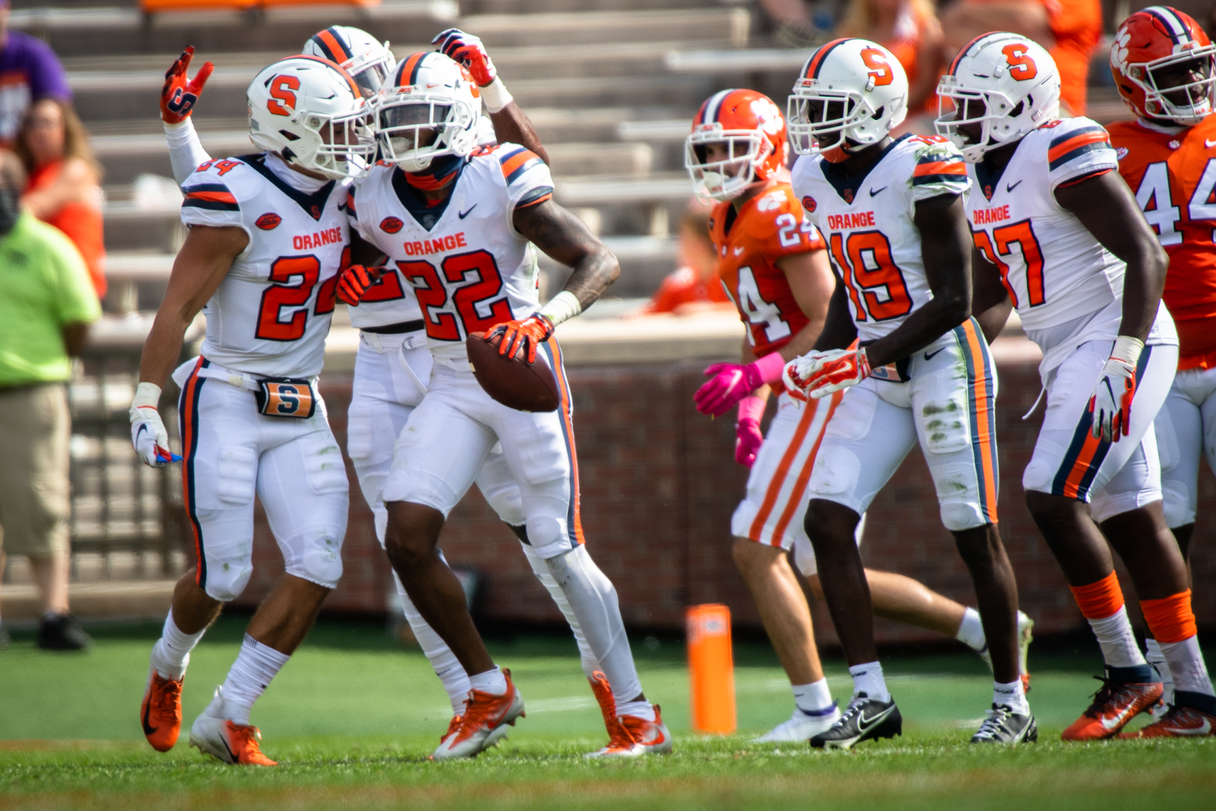 Syracuse Players Analyze Wake Forest Game and Clemson Loss
