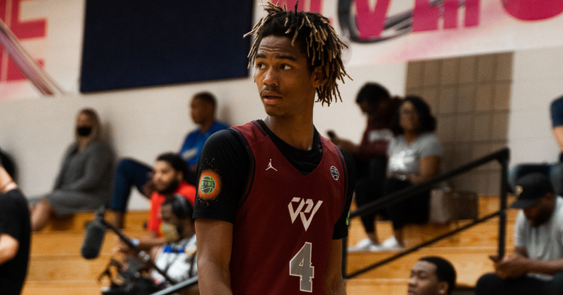 Here’s What Chris Bunch is Saying About His Final Three Schools