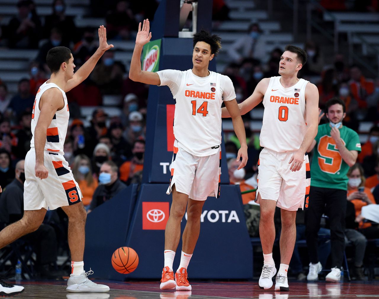 Despite a win over Pittsburgh, problems remain for SU