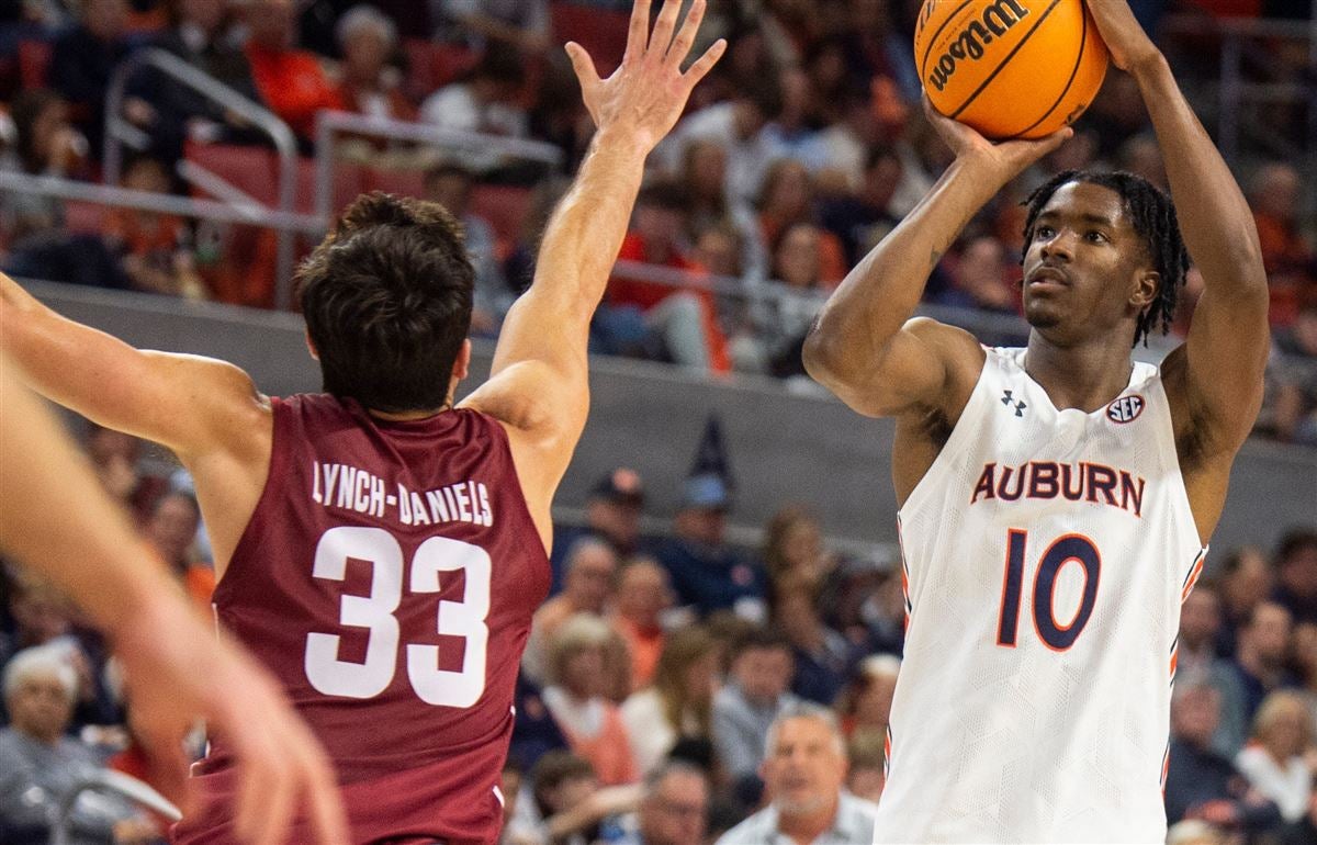 To Move Forward, Syracuse is Looking Back