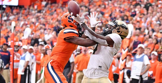 Chestnut and Carter Make All-Transfer Team