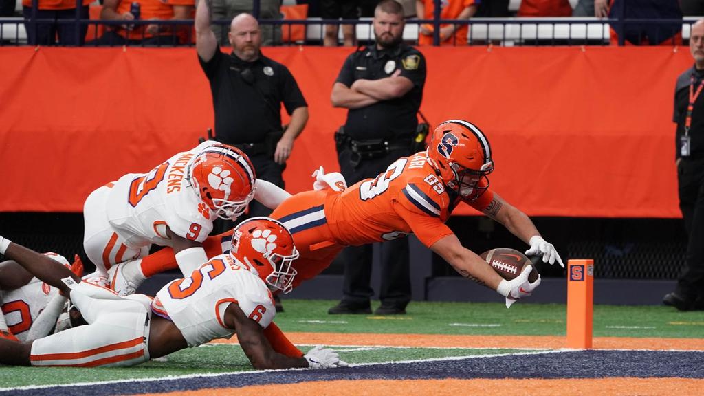 Syracuse football