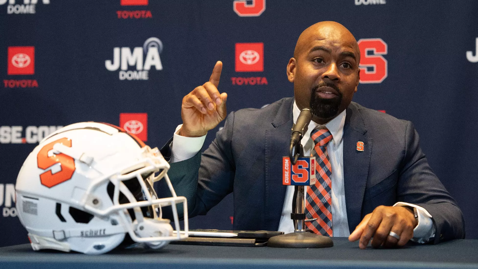Syracuse football