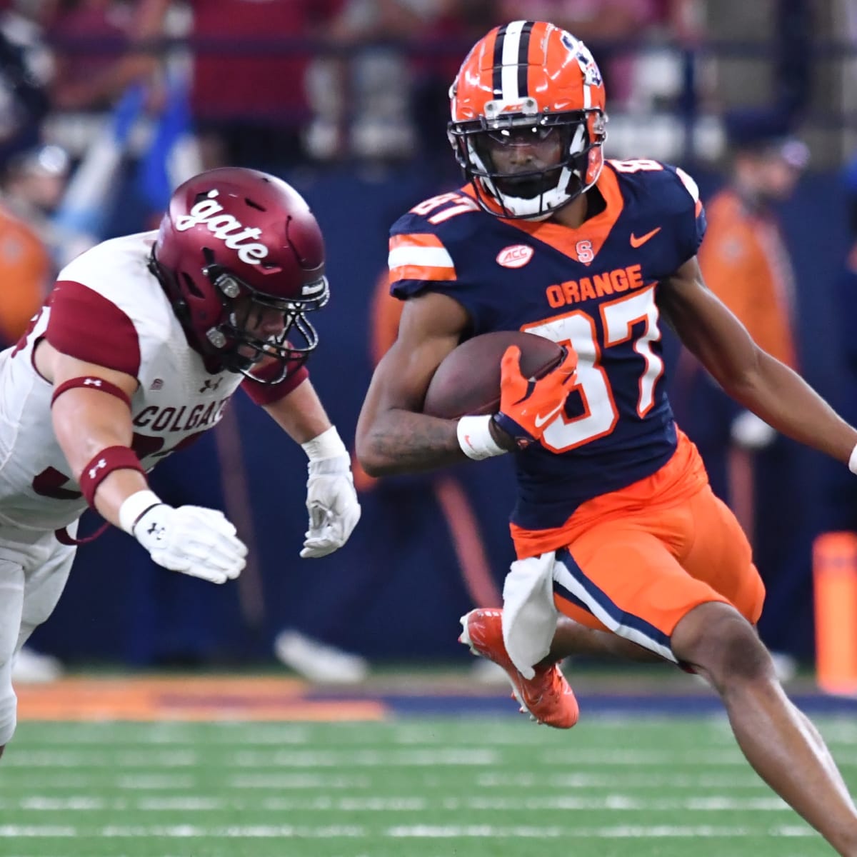 Donovan Brown Leaving Syracuse Football, Return Is Possible