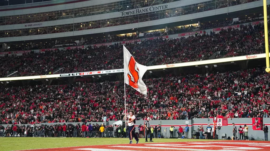 Syracuse gets closer to Top 25 after win over NC State