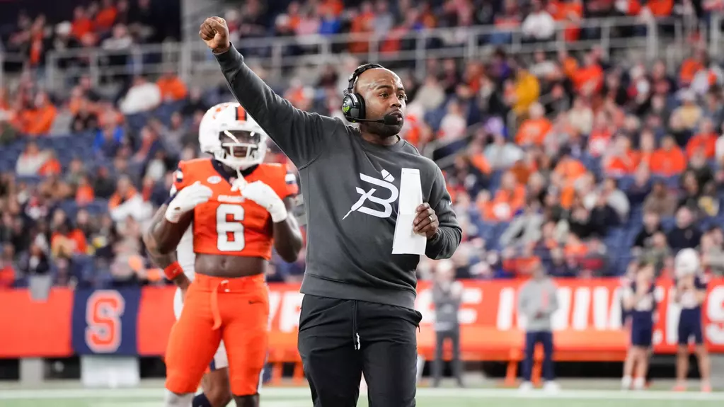 Syracuse needs to figure out its quarterback ASAP