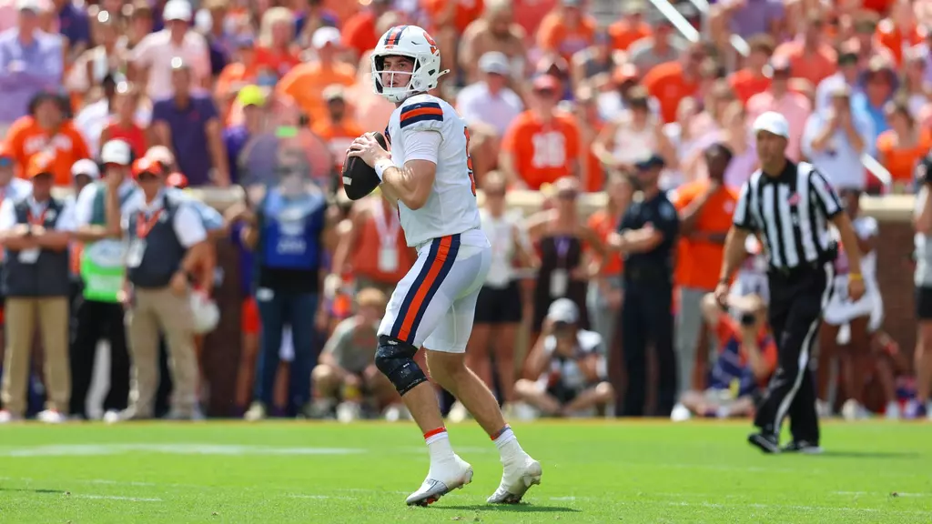 Syracuse QB Steve Angeli Out for Season With Torn Achilles
